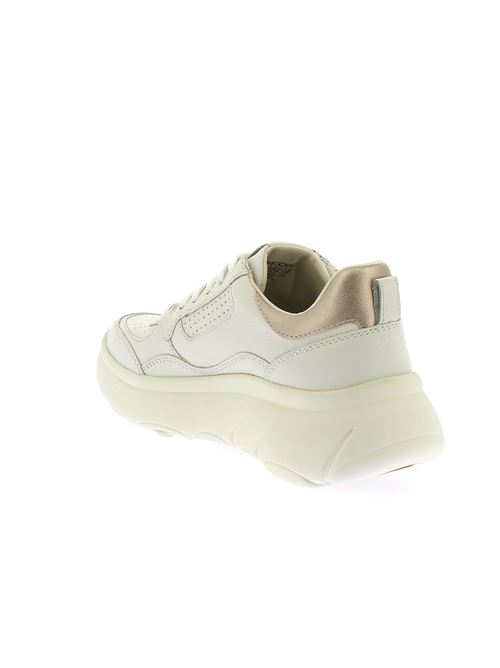 Nebula 2.0 sneakers da donna in pelle traforata bianco panna con dettagli oro GEOX | D45NHB046NFC1000